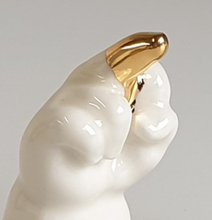 Load image into Gallery viewer, Baby bird with lustre