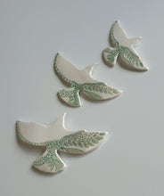Load image into Gallery viewer, Flying Birds (3pc Set)