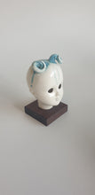 Load image into Gallery viewer, Curly horn doll
